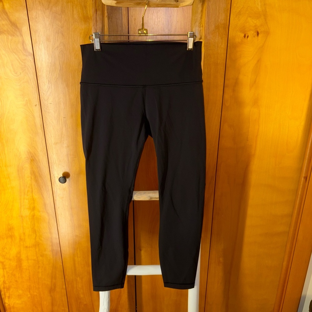 Lululemon LIKE NEW Black High-Waisted Leggings